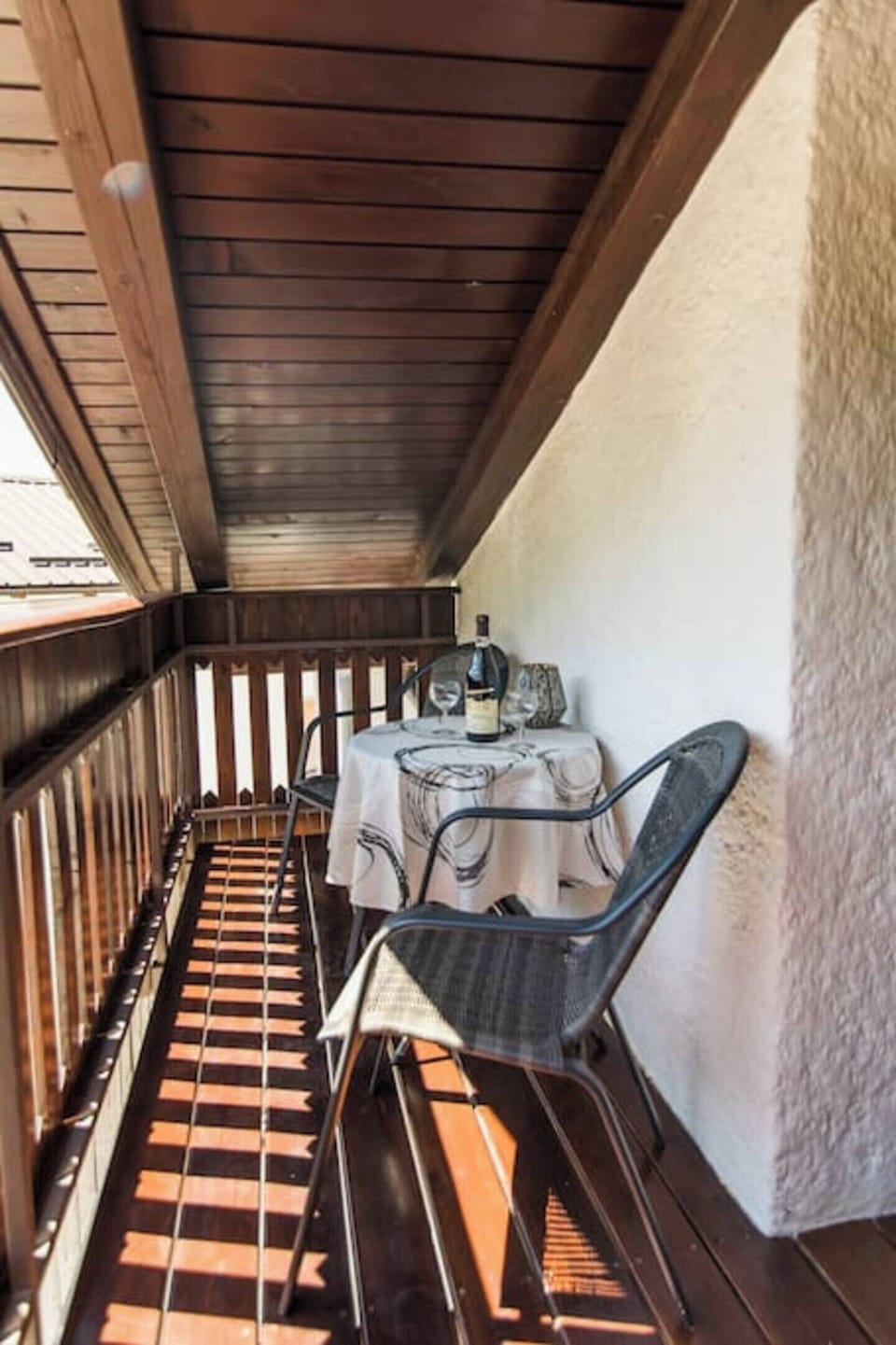 balcony