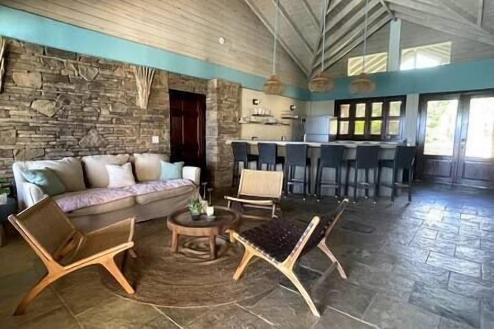 Living room (2)