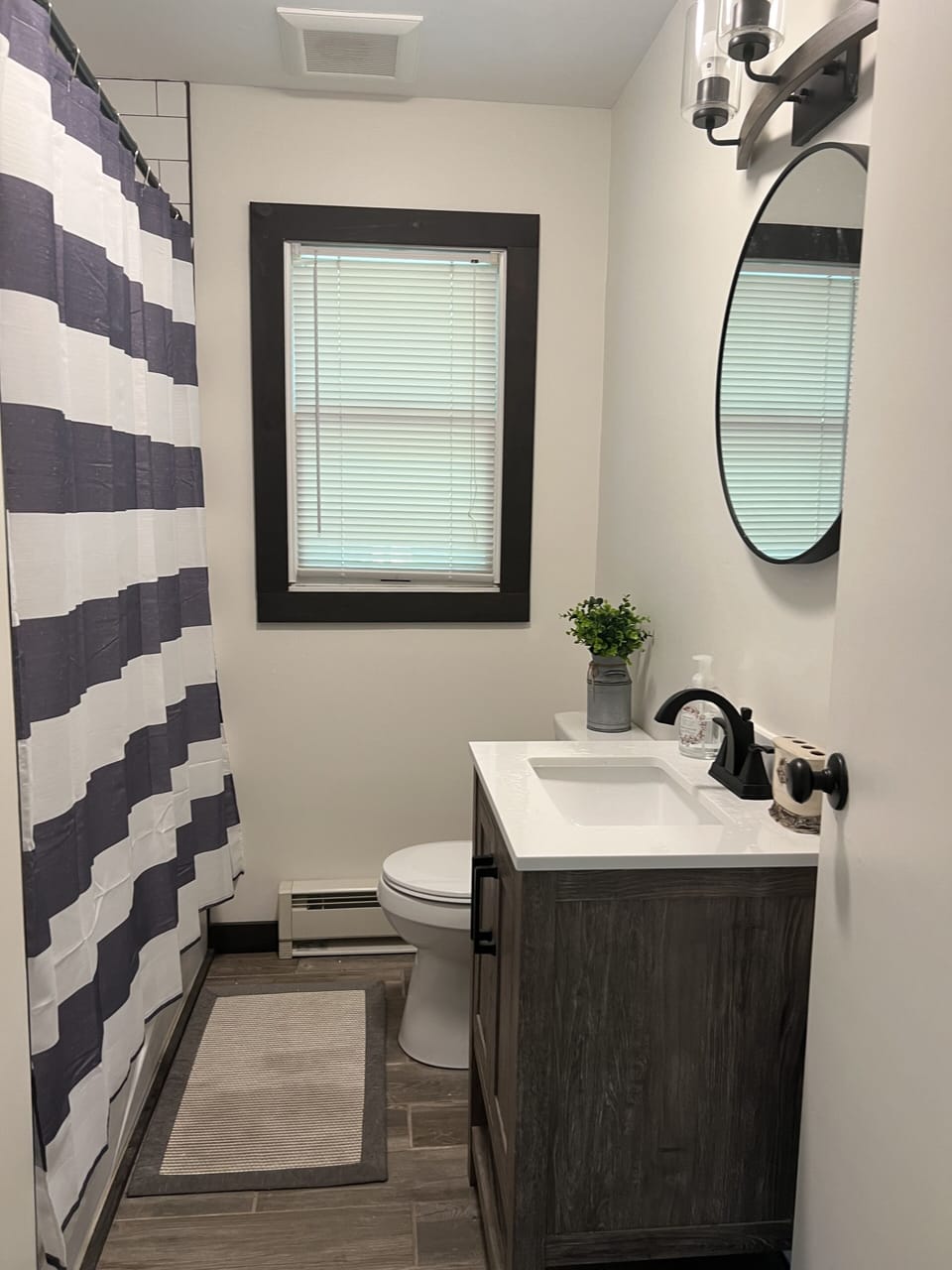 Bathroom downstairs