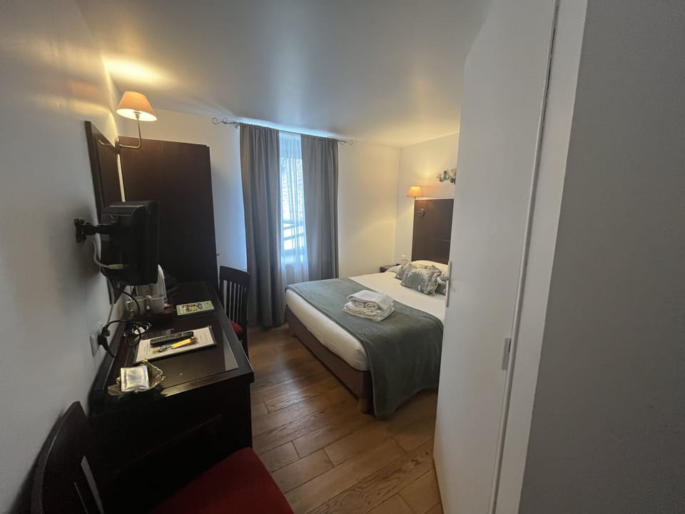 Double Room, Ensuite (Chambres 2 et 3) | Free WiFi