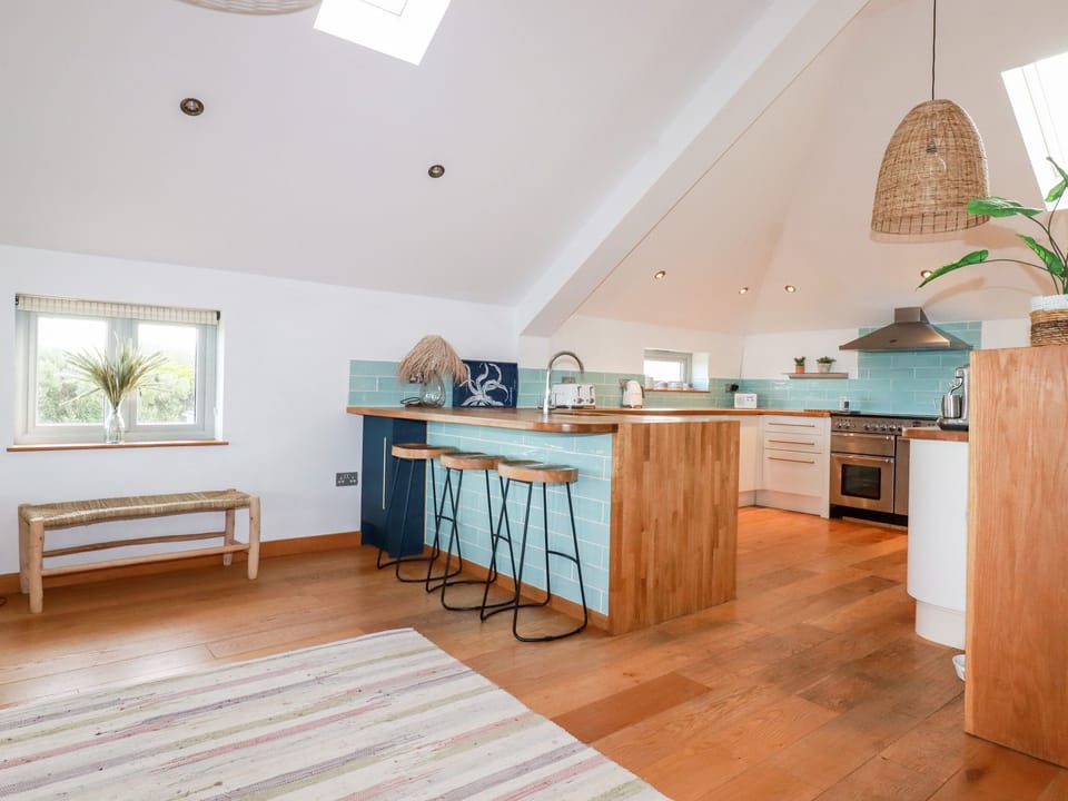 Fridge, dishwasher, electric kettle, toaster