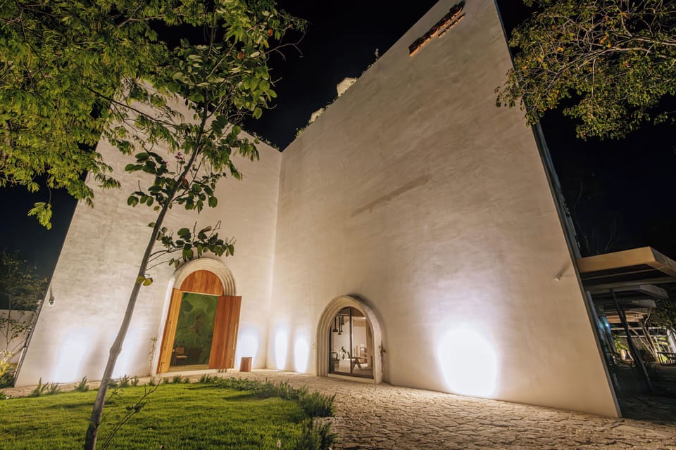 Front of property - evening/night