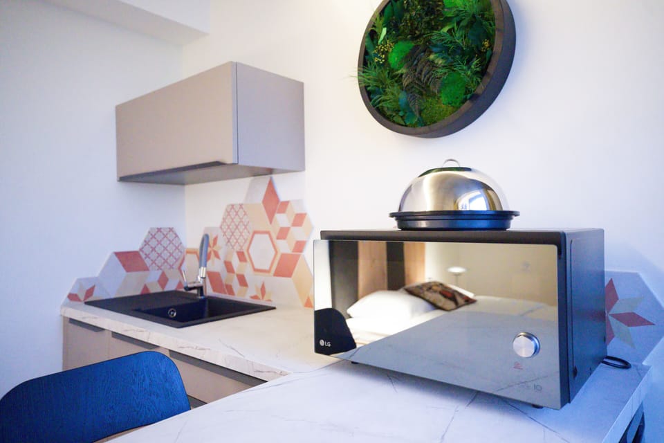 Apartment | Private kitchen | Microwave