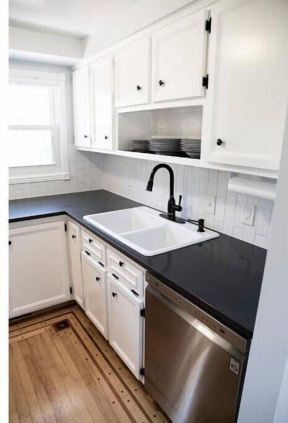 Dishwasher available as well as cleaners under the sink