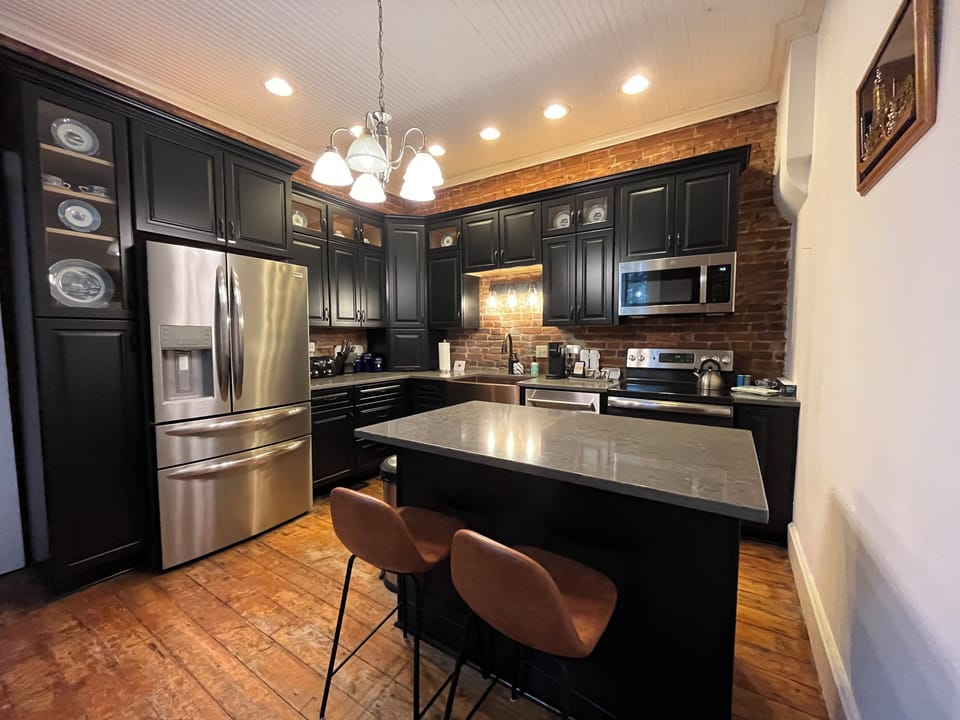 Gorgeous full kitchen with high-end appliances, & island