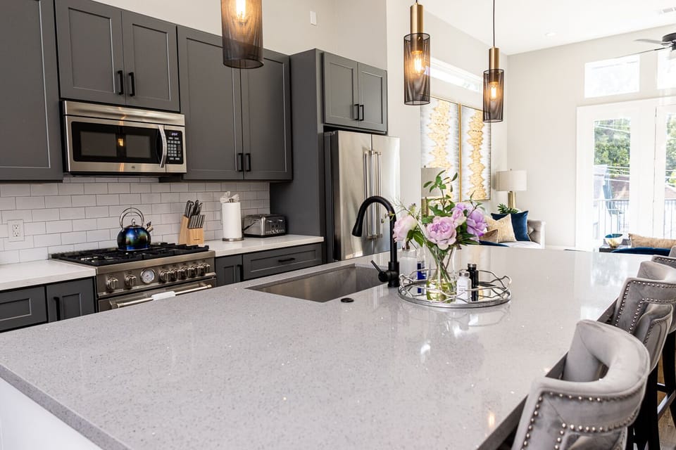 Luxury Townhome | 3 bedrooms, iron/ironing board, free WiFi