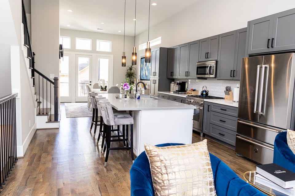 Luxury Townhome | 3 bedrooms, iron/ironing board, free WiFi