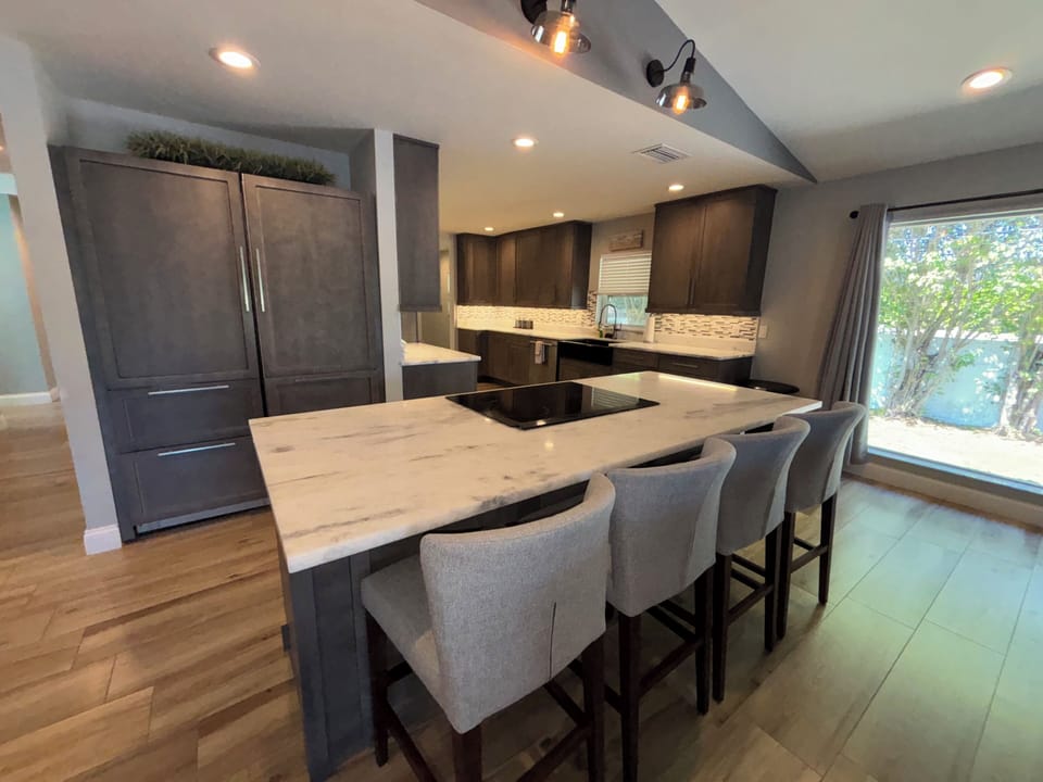Stove Top / Sitting Area