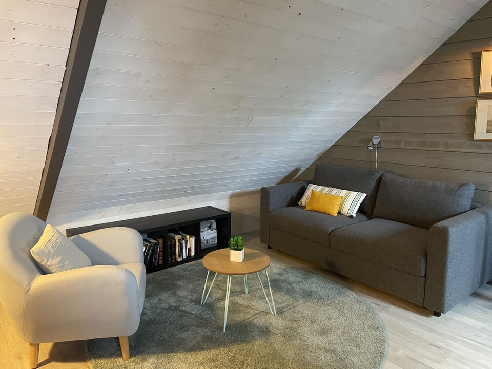 Luxury Suite | Living area
