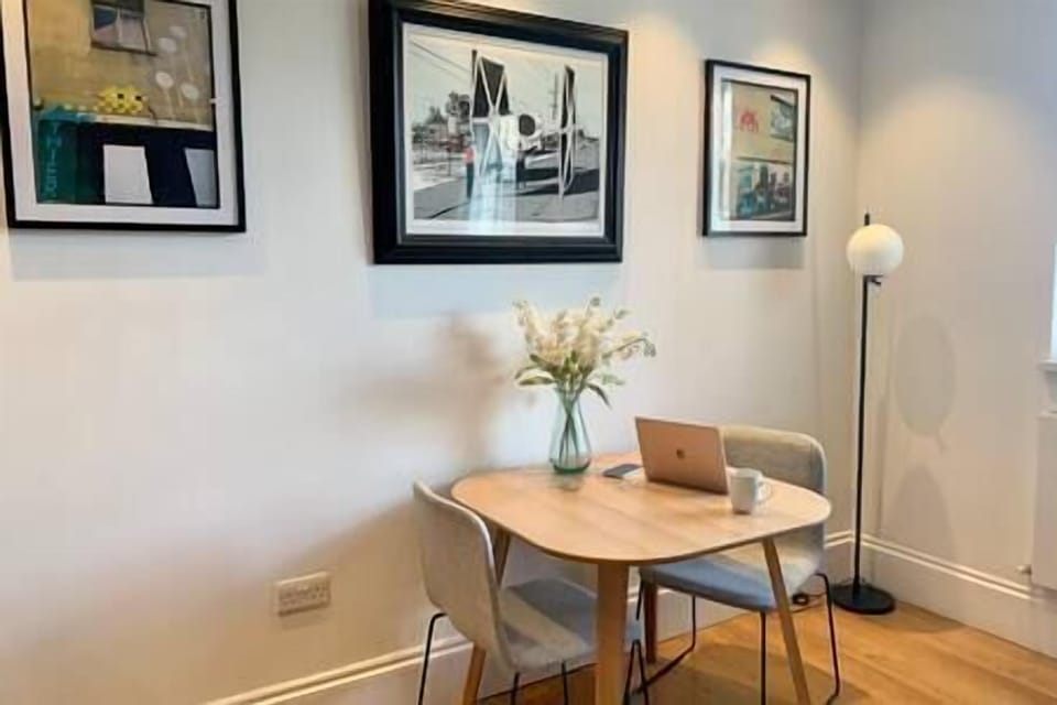 35e705fc-358d-4ed0-8b93-af1787c29024