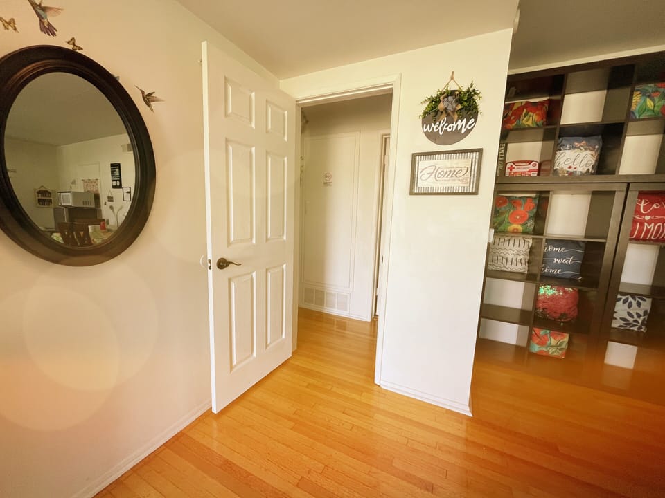 Entrance to bedrooms and bathroom