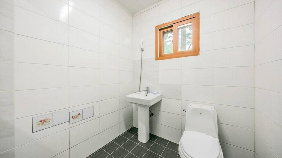Room ( organization)