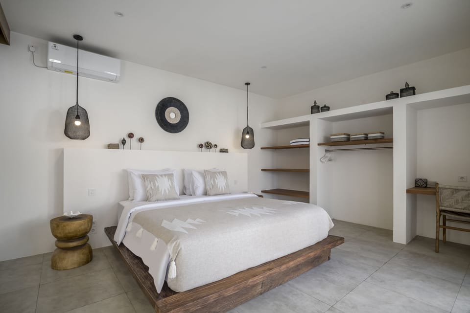 Deluxe Villa, 6 Bedrooms, Private Pool, Pool View | 6 bedrooms, premium bedding, in-room safe, desk