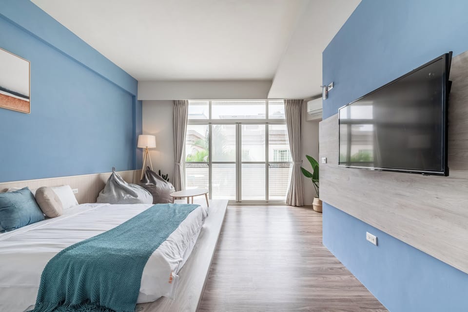 Family Room, Balcony | Free WiFi, bed sheets