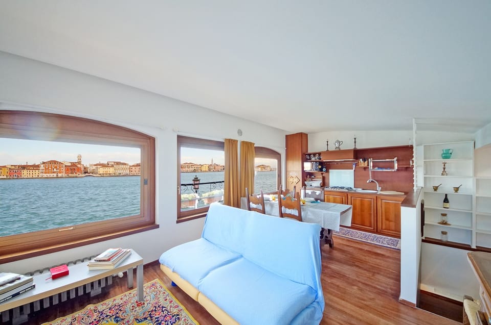 Apartment | Living area | 32-inch flat-screen TV with digital channels