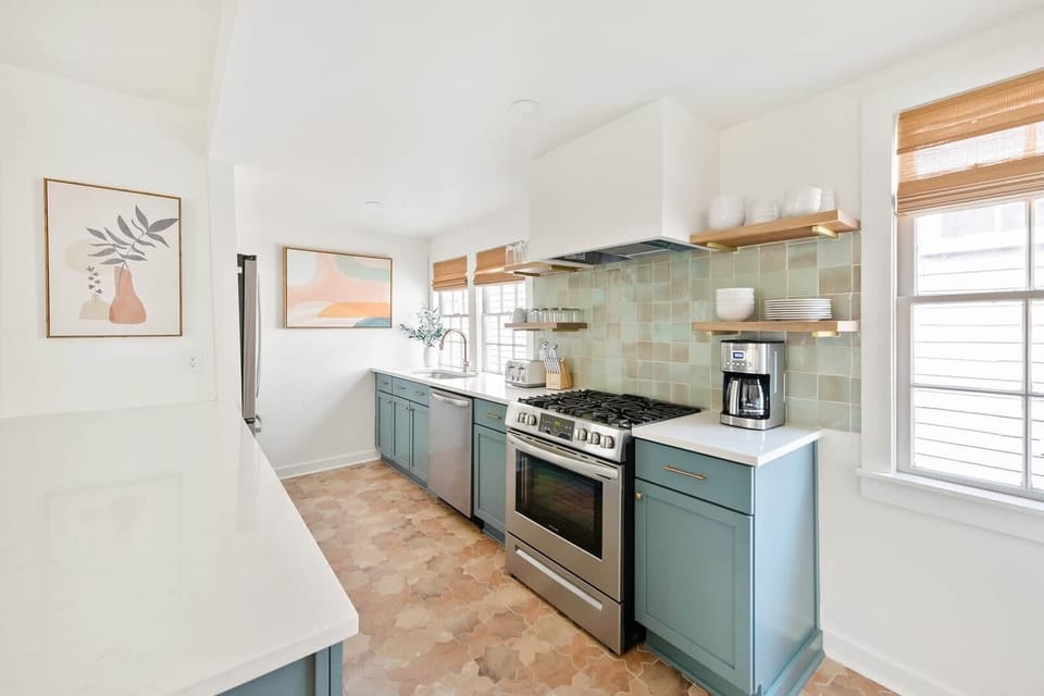Fully equipped kitchen with everything you need to cook a meal