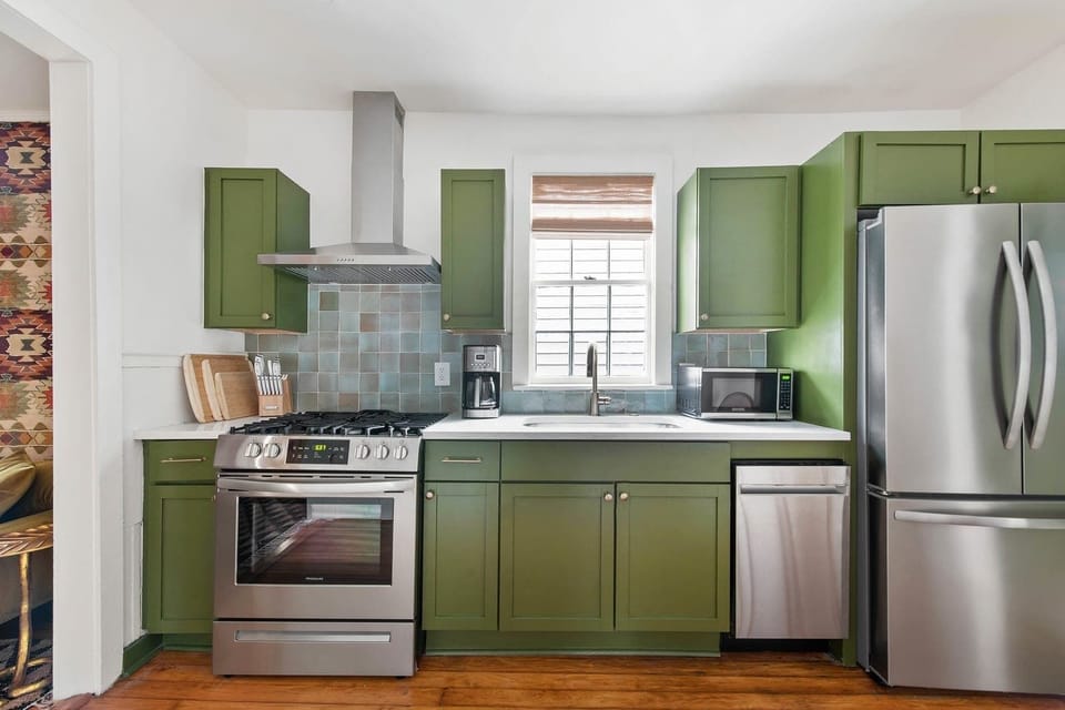Fully equipped kitchen with everything you need to cook a meal
