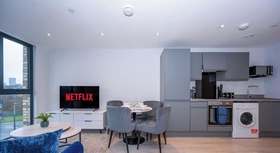 Kitchen, Dining & Lounge at Valore Property Services Short Lets & Serviced Accommodation