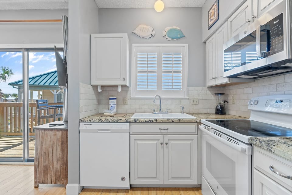 Fully stocked kitchen