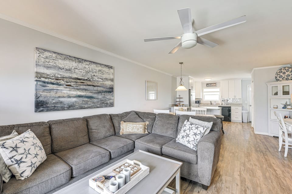 Apartment (2 Bedrooms) | Front of property