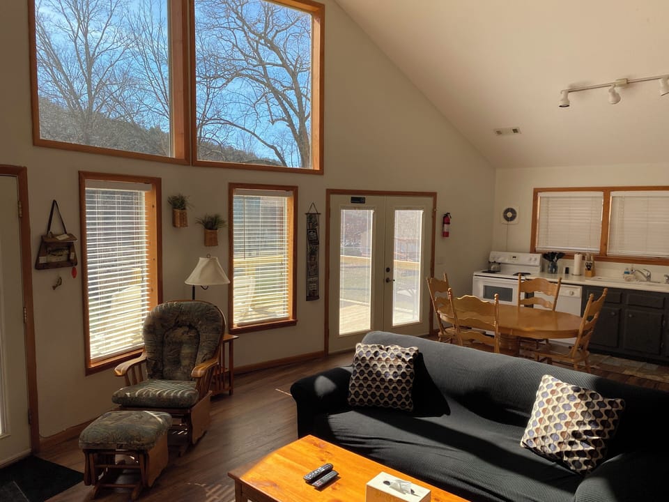 Comfort Chalet | Living area | 52-inch Smart TV with cable channels, streaming services