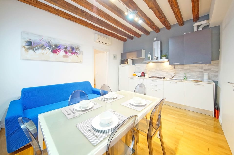 Apartment | Living area | 32-inch flat-screen TV with digital channels