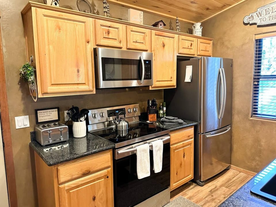 Fully equipped kitchen