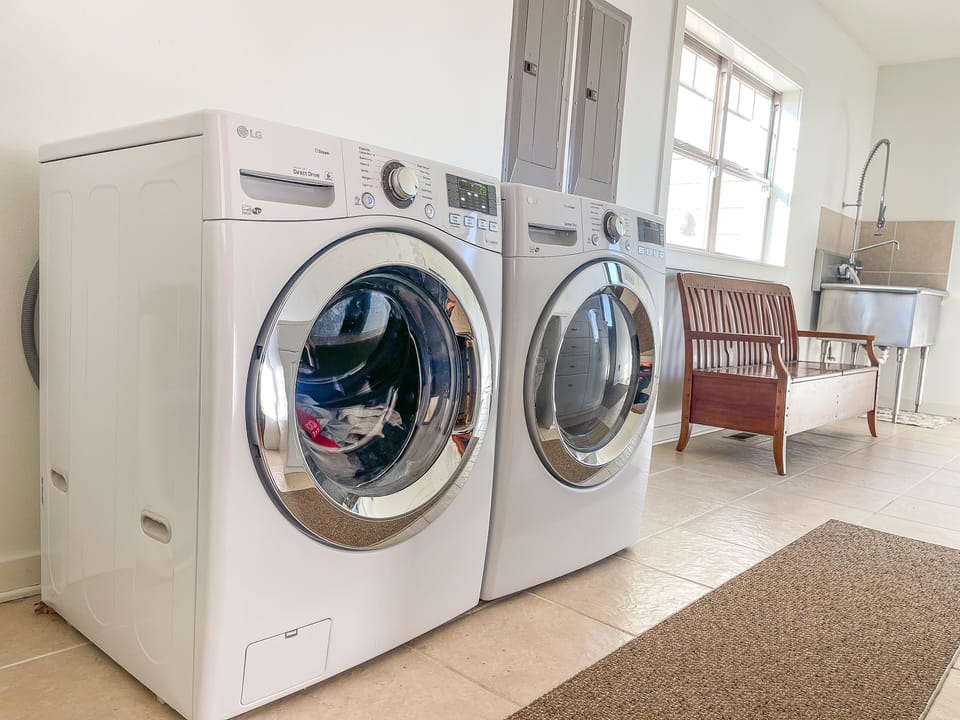 Laundry/mud room