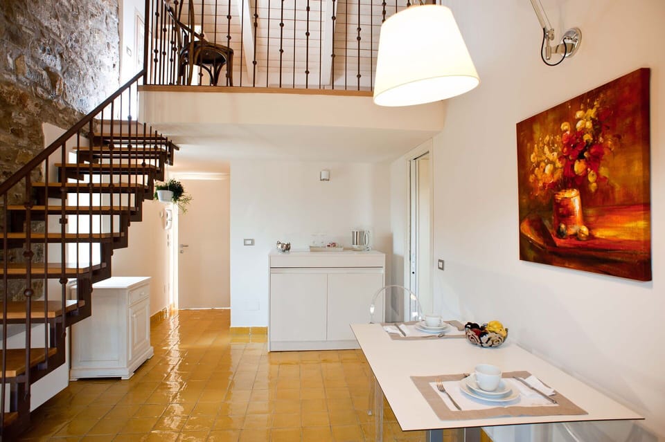 Autumn, Kitchen, Spring, Summer