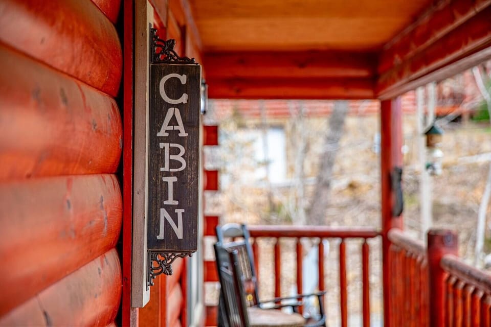 Welcome to Black Beary Cabin!