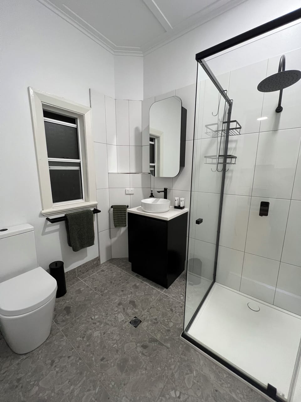 Premium Apartment, 1 Bedroom, Kitchen, Garden View | Bathroom | Shower, rainfall showerhead, designer toiletries, hair dryer