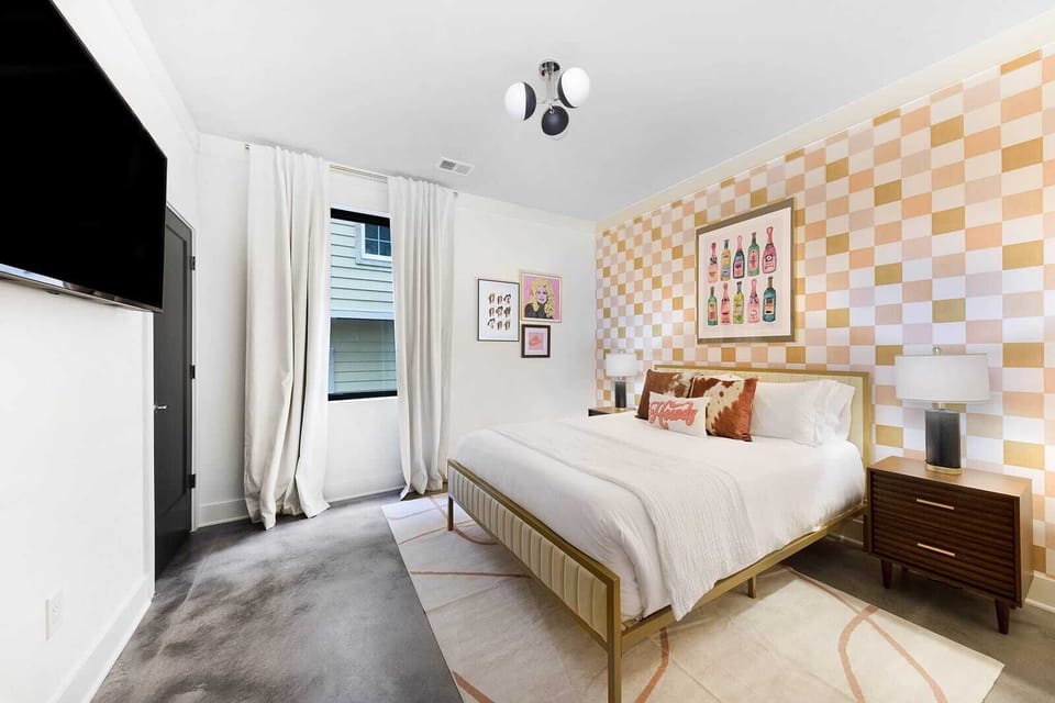 Clean and Comfortable Bedroom for a Restful Stay
