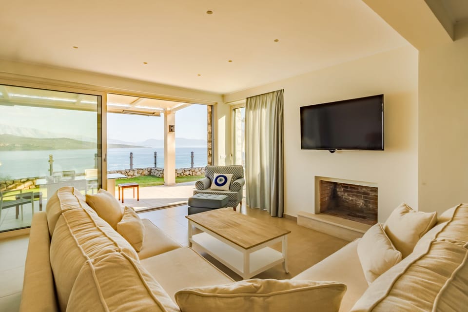 Open plan living area with 50' smart tv