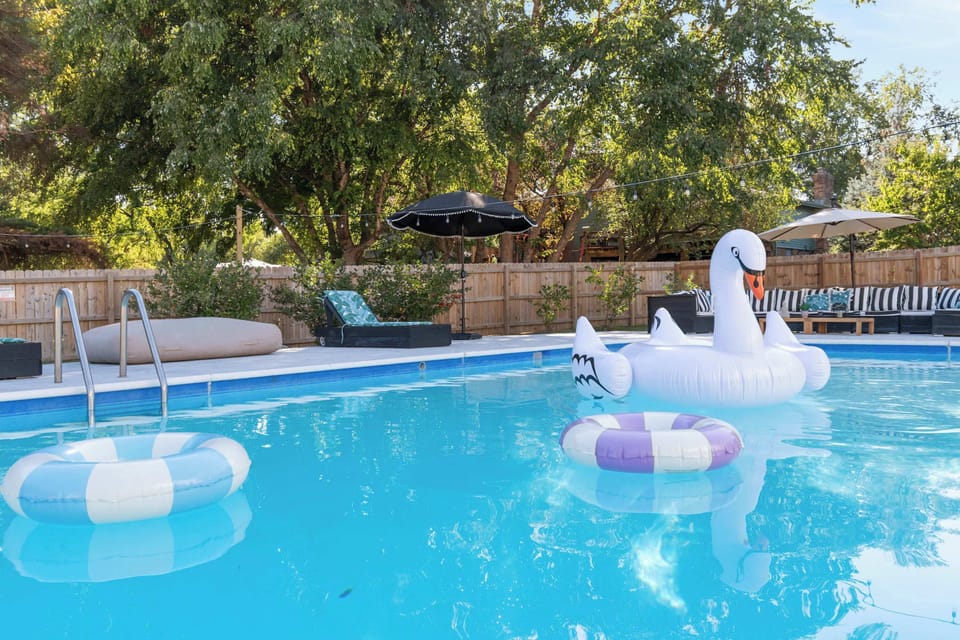 Soak up the sun, splash in style.