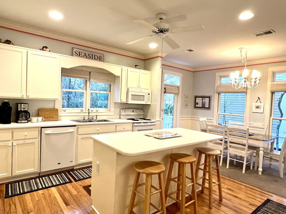 ADJACENT OPEN KITCHEN & DINING OFF OF LIVING AREAS