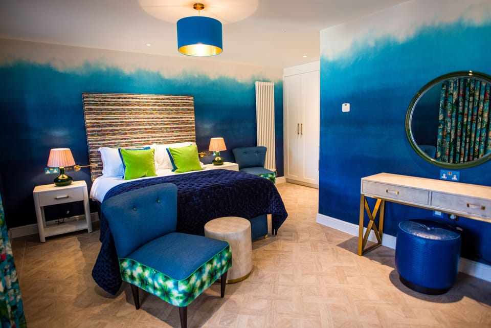 Deluxe Double Room, 1 King Bed, Pool View | Premium bedding, desk, laptop workspace, iron/ironing board (on request)