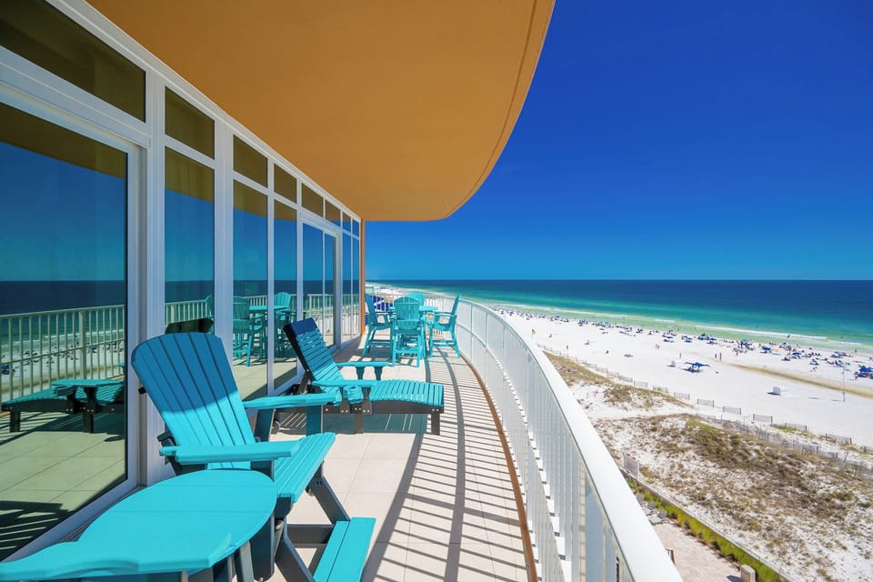 Relax in a turquoise lounger on your balcony and listen to the gulf while viewing the stunning coastline