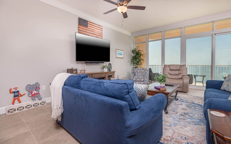 Sink into the plush sofa with queen sleeper, stream a show or catch the game, and watch the gulf from the balcony