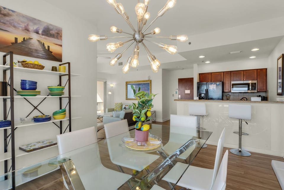 Dining to kitchen view