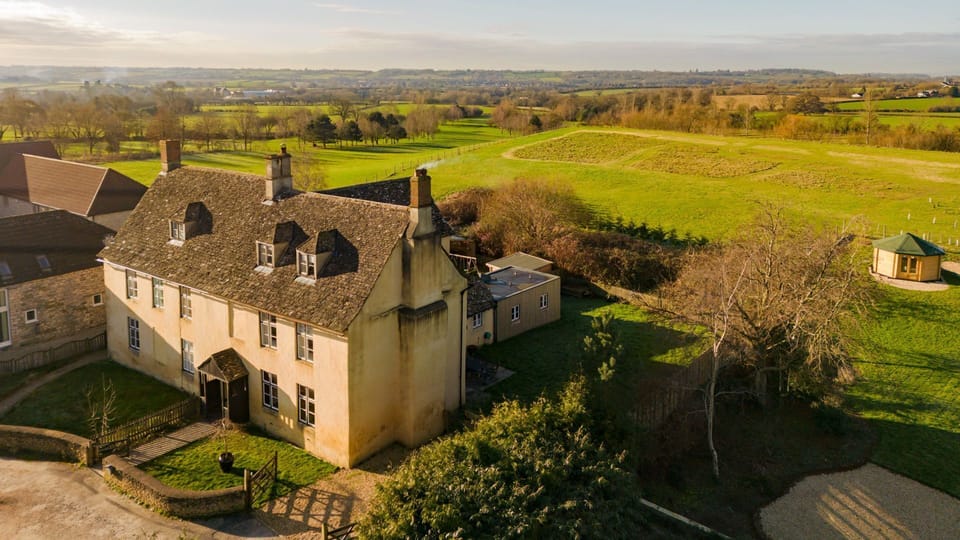 Aerial View, Canons Court Lodge, Bolthole Retreats