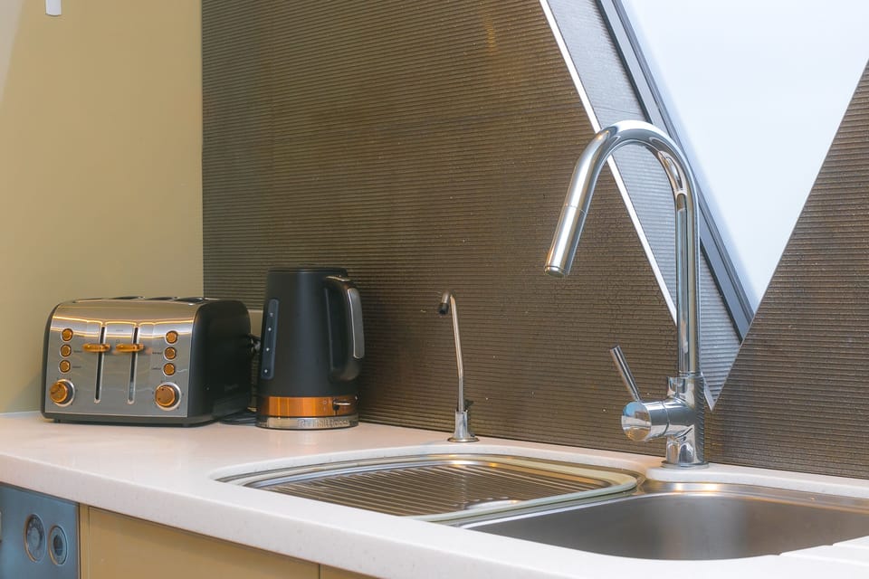 west beach - seaview - full kitchen