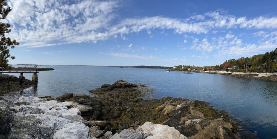 Sunset Point, the destination of our Sunset Point trail.