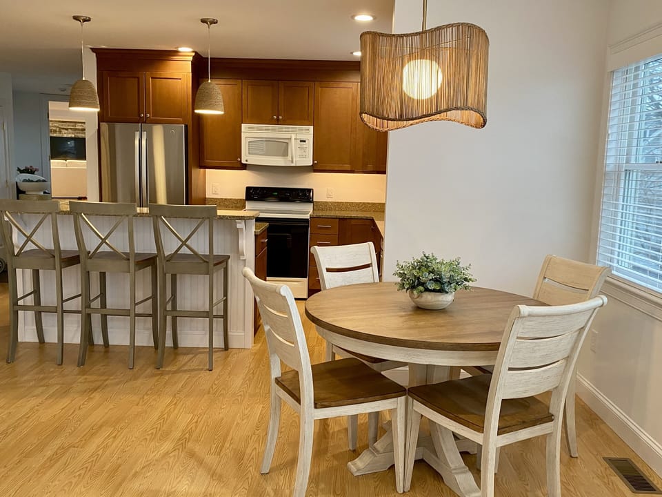 Kitchen with island seating