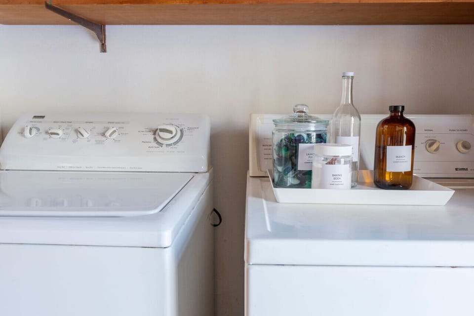 All laundry amenities provided