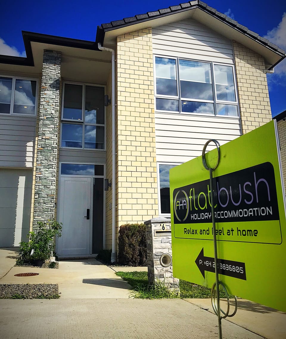 Flatbush Holiday Accommodation (1)