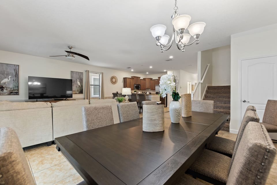 Villa, Multiple Bedrooms | Dining
