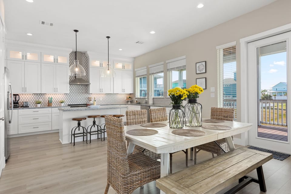 Dining table to sit and enjoy meals with your family.