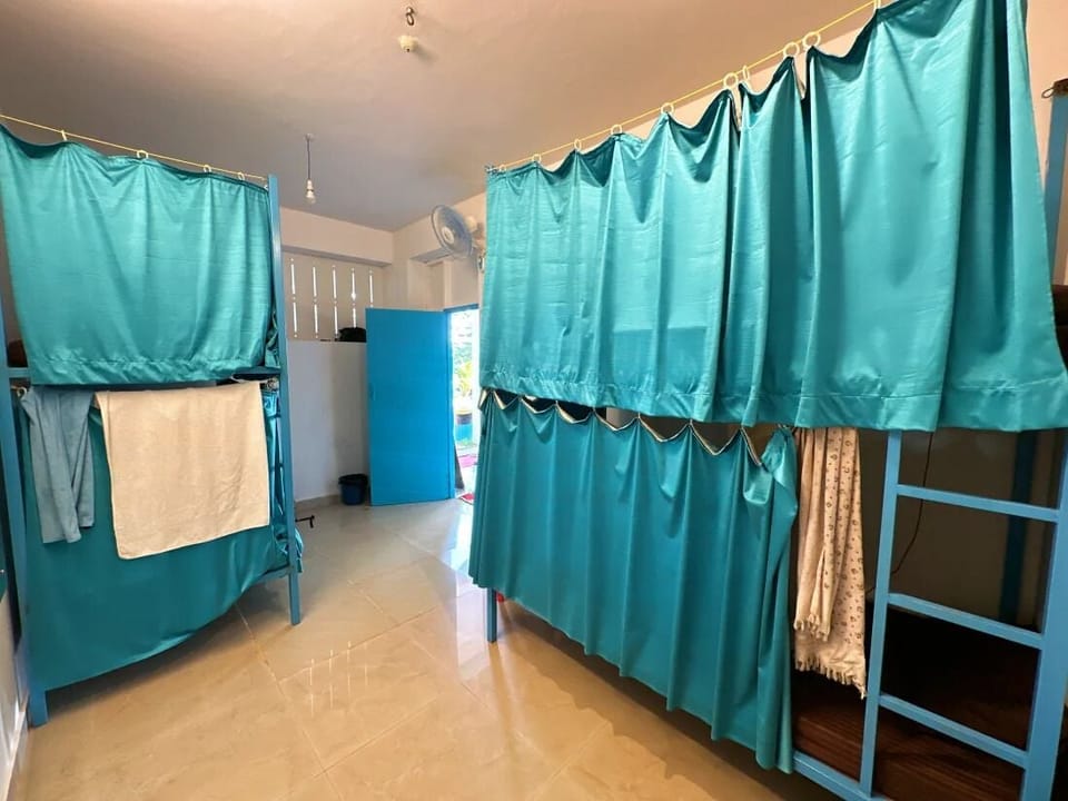 Non AC 4-Bed Shared Dormitory, Women only | Soundproofing, free WiFi