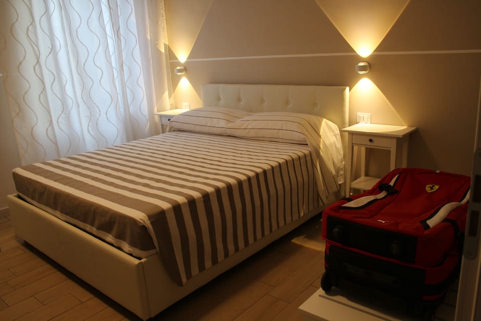 Room, 1 Bedroom, Smoking, Terrace | 1 bedroom