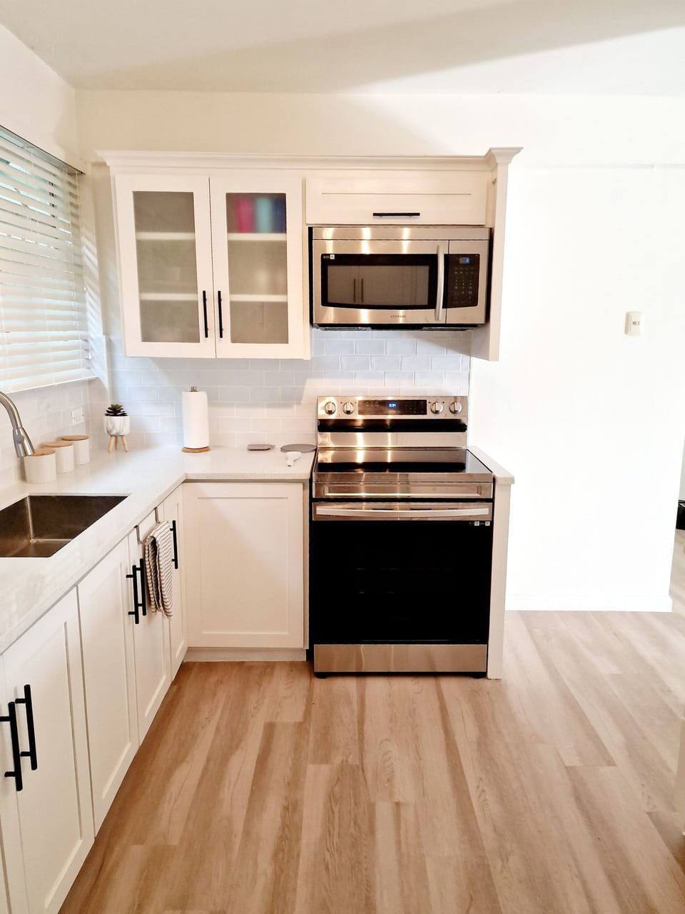 Comfort Apartment | Private kitchen | Electric kettle